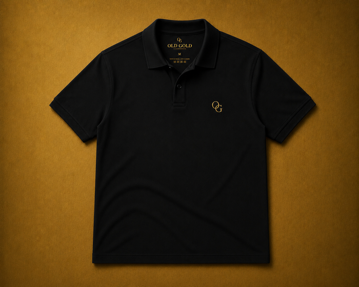 Camisa Polo Preta Old Gold – Piquet Premium com Símbolo OG